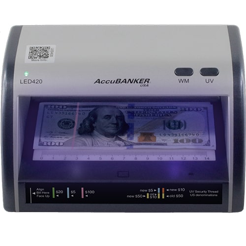 1-AccuBANKER LED420 tester bankoviek